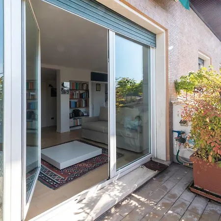Shortstays Luxury Attic Milan