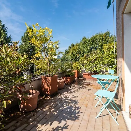 Shortstays Luxury Attic Milan