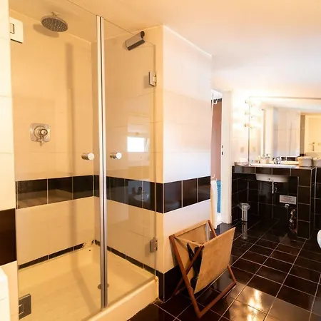 Shortstays Luxury Attic