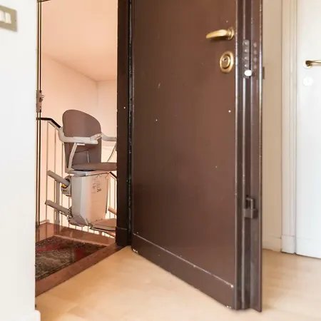 Apartment Shortstays Luxury Attic *